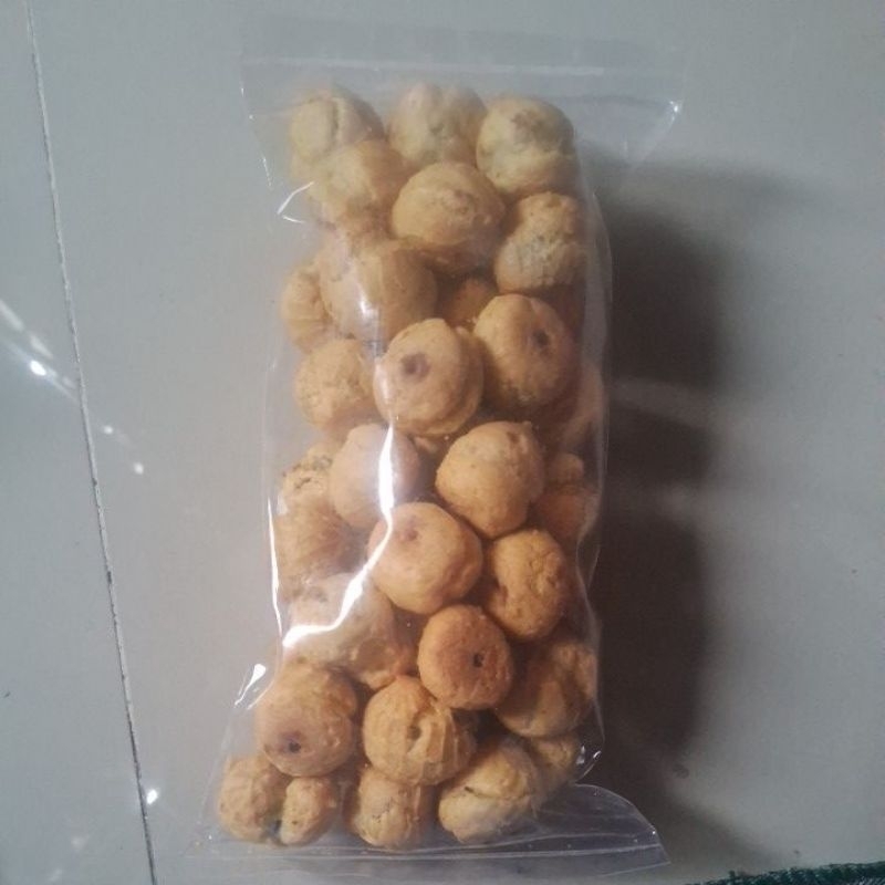 

Roti Soes Isi coklat