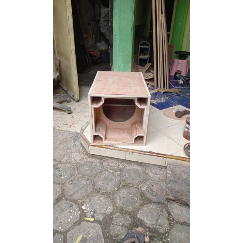 Box speaker planar 12 inch single