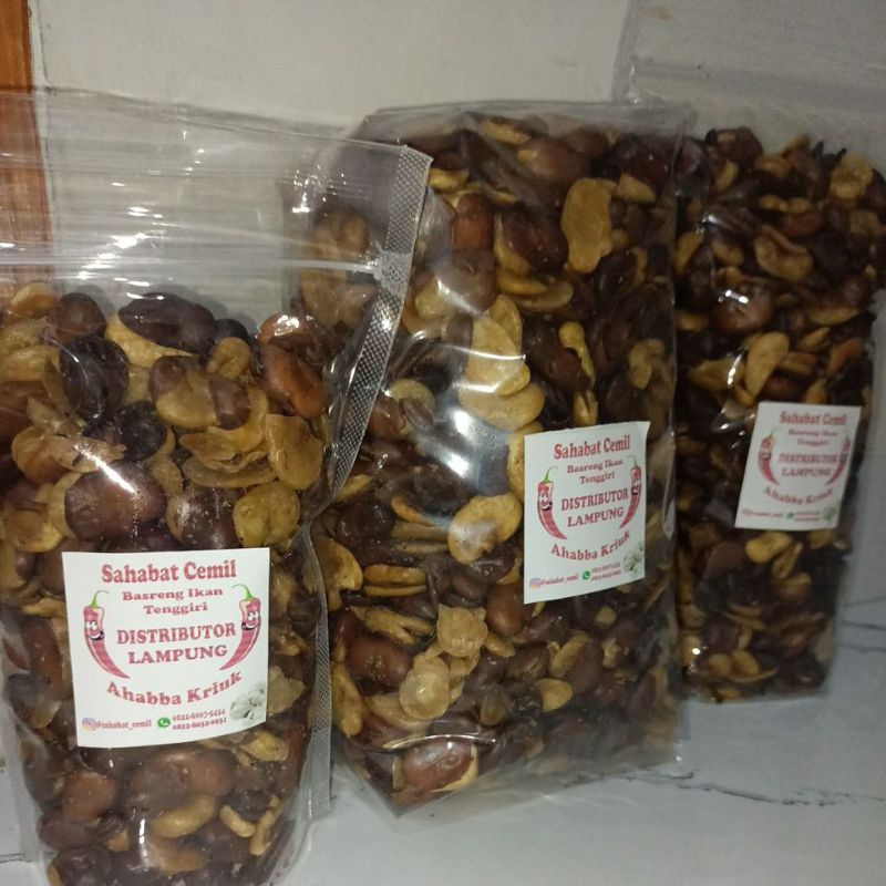 

kacang Koro kulit dengan rasa asin gurih 500gram