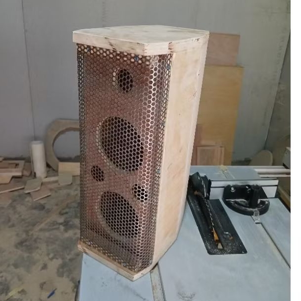 Box Speaker Colum 5/6 inch + grill