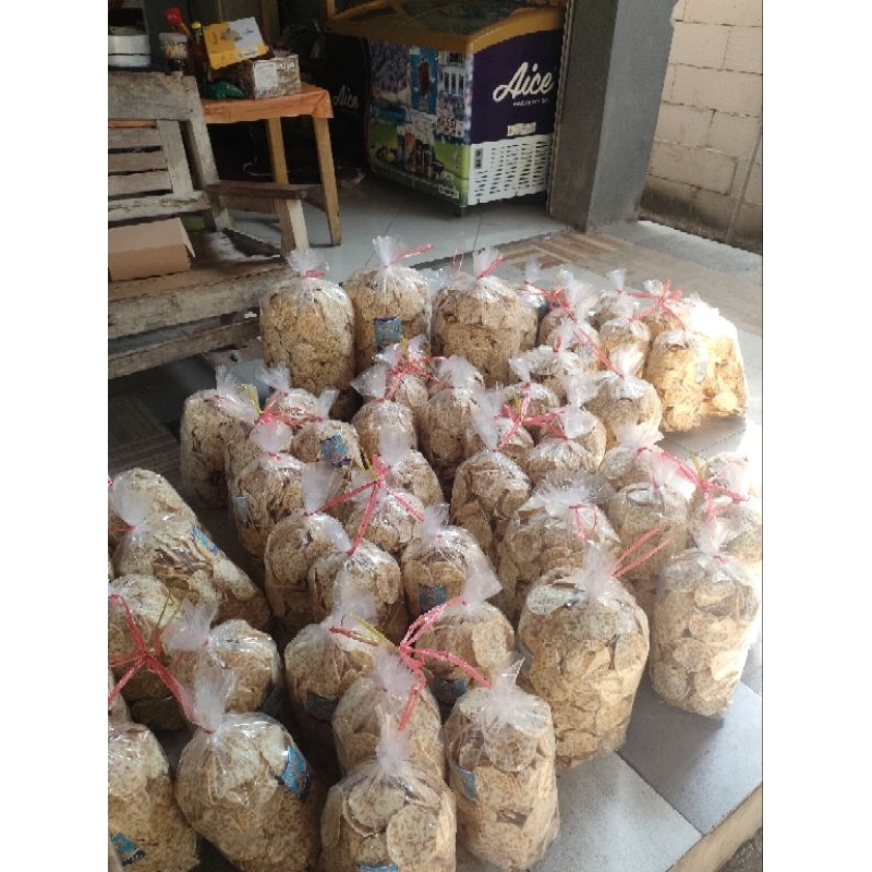 

keripik tempe sagu gurih renyah