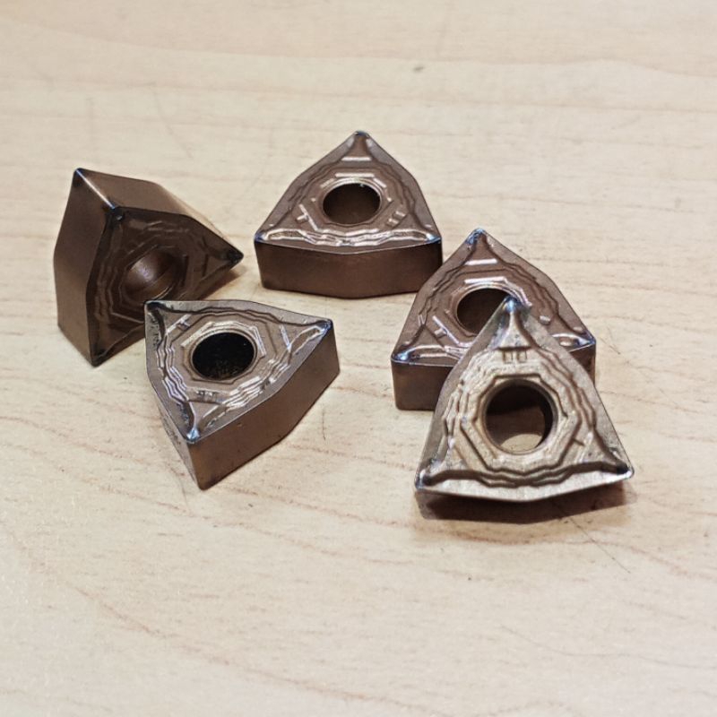 Insert WNMG060404 Carbide Pahat Bubut WNMG06 04 04 Pisau Bubut WNMG06 Bekas