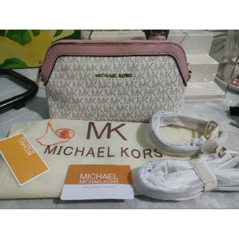tas MK Sling pink♥️