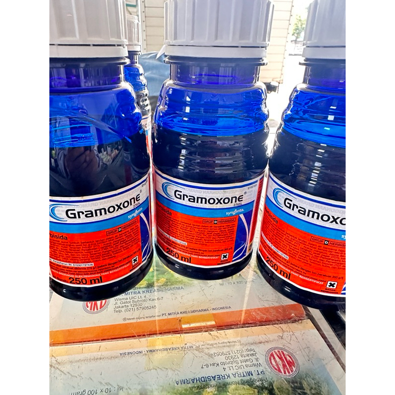 gramaxone 250ml / gramason / obat rumput / parakuat 276 SL