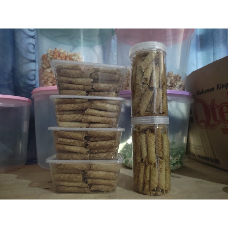 

kue semprong AMM homemade opak gambir jahe box thinwall 1000ml