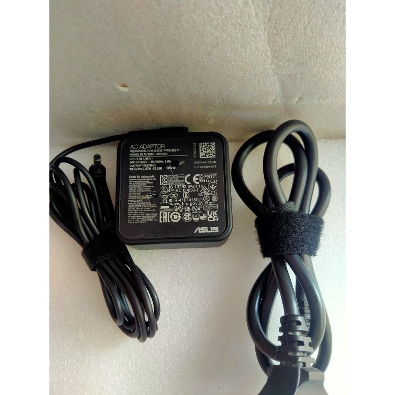 ADAPTOR ASUS 19V-2,37A ORIGINAL ASUS SEKEN 45WATT.