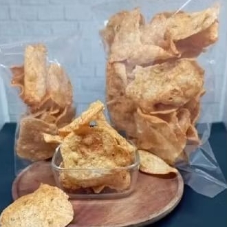 

keripik cireng bawang pedas kemasan 100 250gr