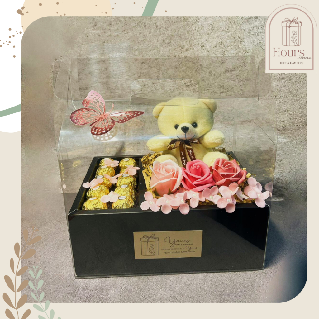 

YOURS Beryls Red Love hadiah coklat valentine kadon ultah
