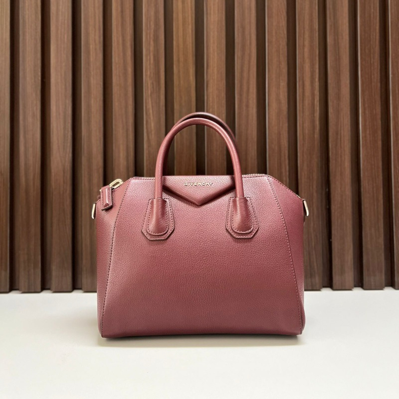 NBU Givenchy Small Antigona Oxblood Bordeaux