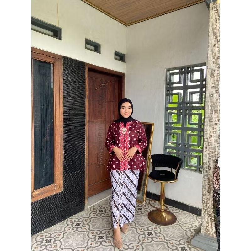 KEBAYA KARTINI WAKA JUMPUTAN