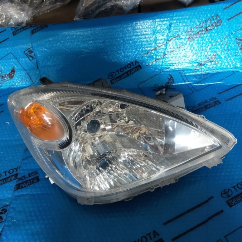 HEADLAMP LAMPU DEPAN MOBIL AVANZA XENIA 2005 2006 2007 ORIGINAL KANAN