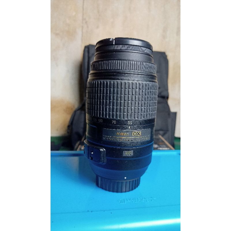 Lensa Tele Nikon AFS DX 55-300 mm F 4.5-5.6 G ED VR