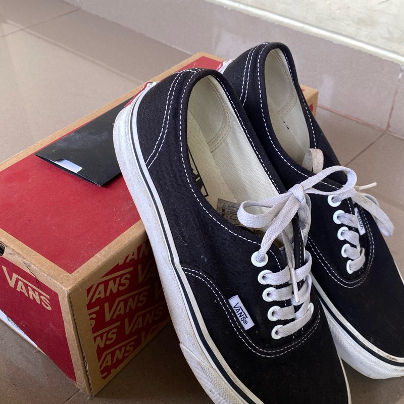 Vans authentic black