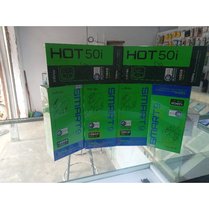 infinix  smart 9 ram 4+4/128