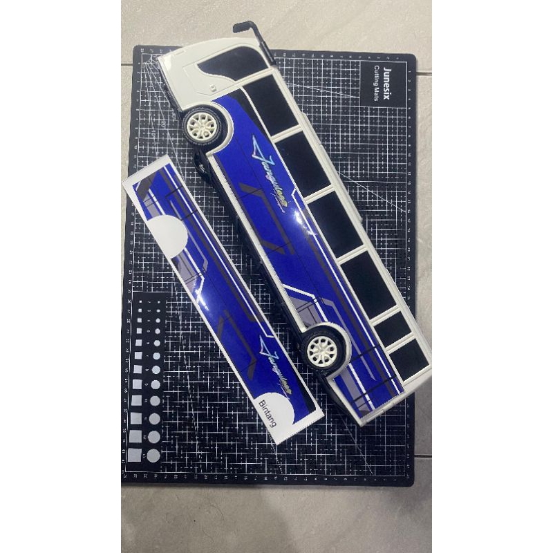 

sticker livery viral ukuran 29,3x5 cm cocok di bus Transjakarta
