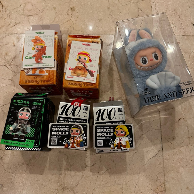 Labubu Hide and Seek Merlion Singapore Limited Sealed