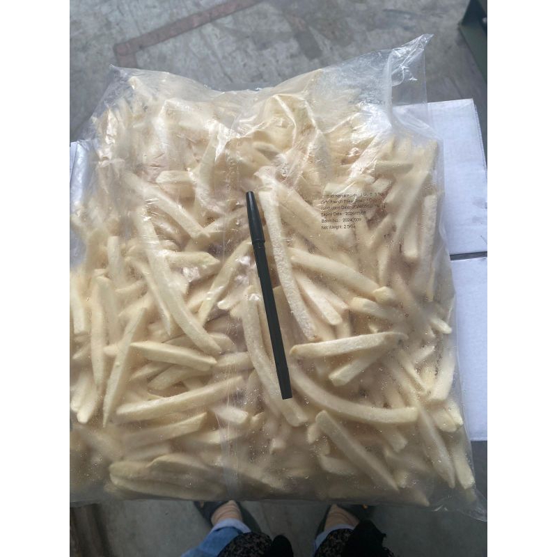 

Kentang FROZEN Mongolia Straight Cut 2,5KG GOJEK GRAB