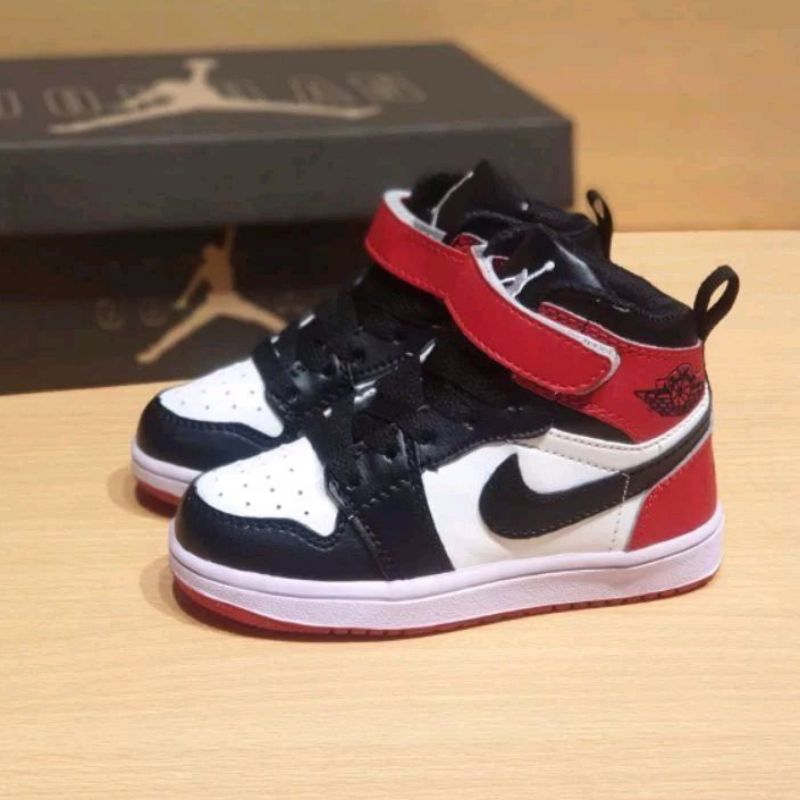 SEPATU JORDAN HIGH MERAH HITAM PUTIH SEPATU ANAK LAKI LAKI DAN SEPATU ANAK PEREMPUAN