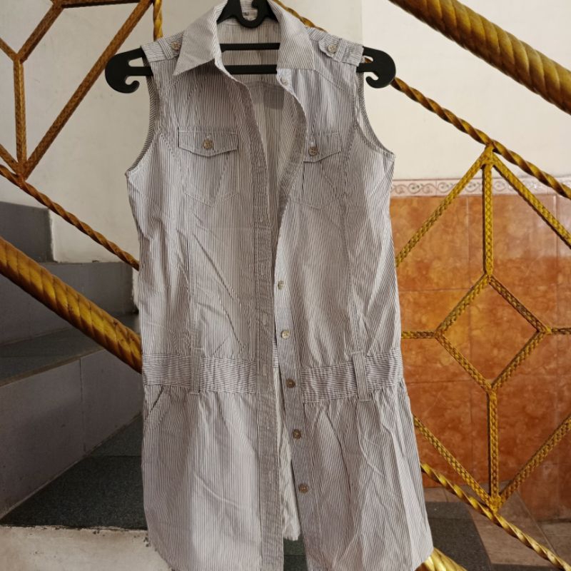 PRELOVED VEST WANITA MOTIF SALUR