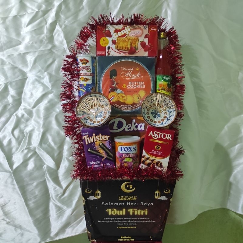

Hampers Idul Fitri - Parsel Lebaran Premium - Bingkisan Hati Raya