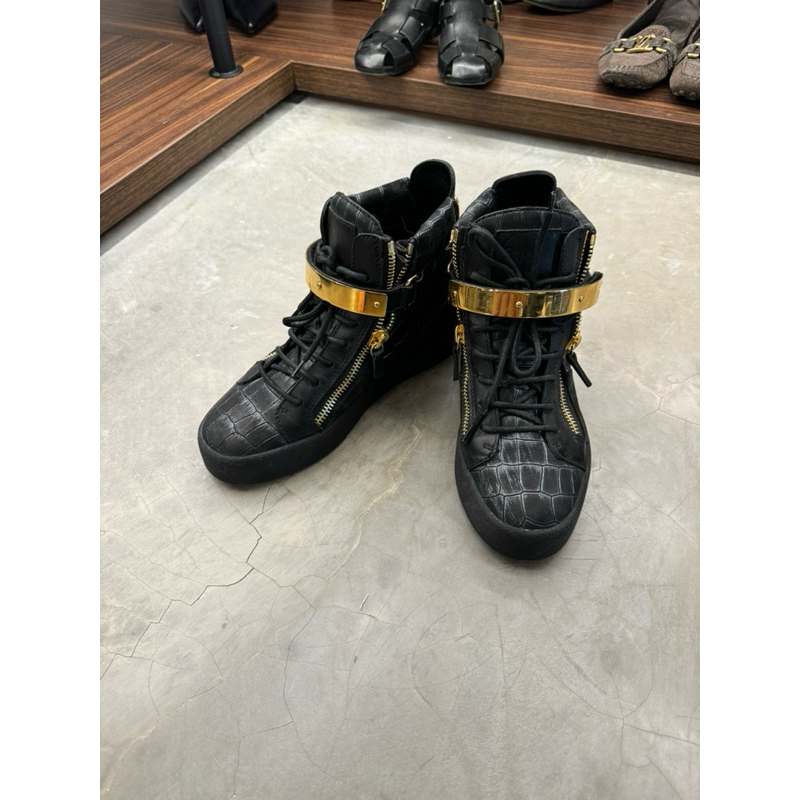 Preowned GIUSEPPE ZANOTTI Leather Cobi High Top Sneakers