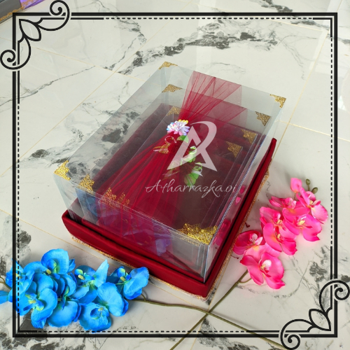 

KOTAK HANTARAN SESERAHAN 1 SET ISI 4