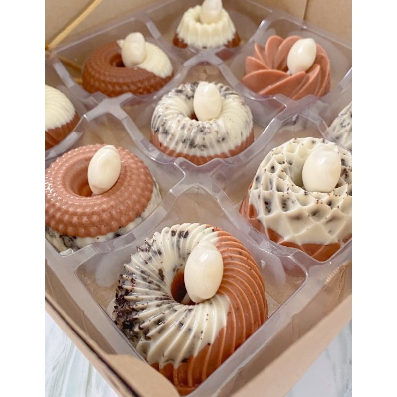

Mini Pudding Moist Untuk Acara Keluarga Arisan Hampers Bingkisan Kado by Fay Cookie