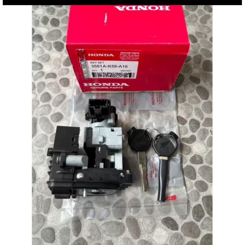 Kunci Kontak Set Vario 150 Old K59