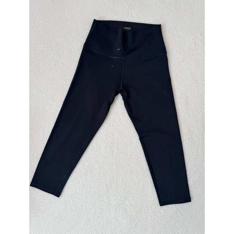 preloved legging black laica size s capri ya