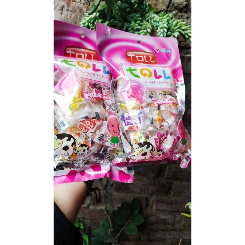 

permen susu sapi toll tastebof perfection ( isi 35 )