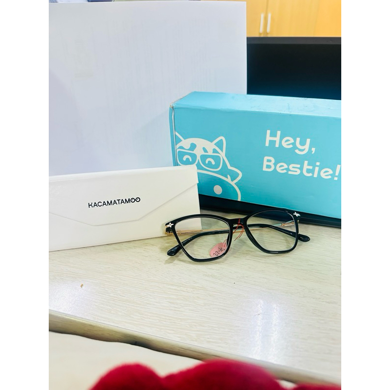 PRELOVE KACAMATA MINUS -1,75