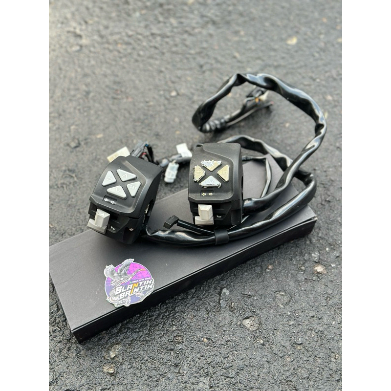 Holder KTM duke original used saklar kiri KTM SX