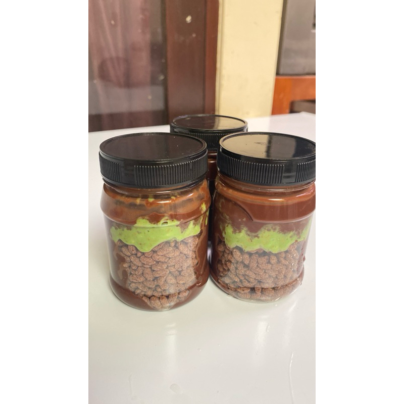 

DUBAI COKLAT Pistachio Kunafa Crisp Jar 200ml / Dubai Coklat Premium in Jar
