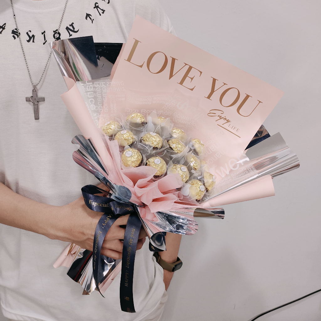 

BEB GIFT 17C - Buket bunga Valentine / Kado Buket Coklat Anniversary