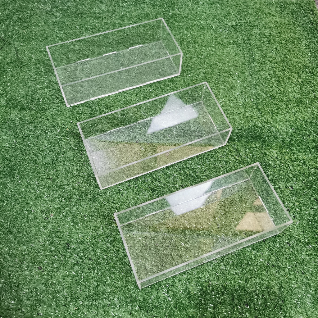 

Tempat Balpoint, Pensil, ATK, Kancing , Kotak Serbaguna Akrilik