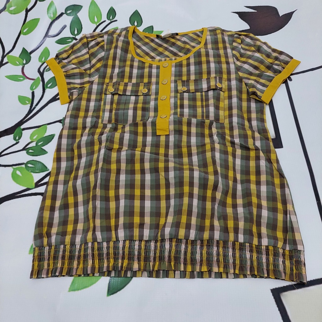 Preloved Moscow   Atasan blouse motif kotak-kotak kuning-hijau  size T1