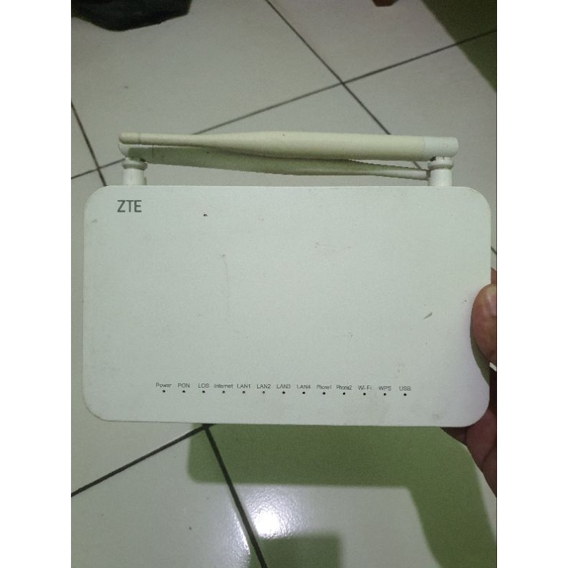 Modem Router ZTE F609 V3 Bekas - Kondisi Normal Port Biru Siap Pakai