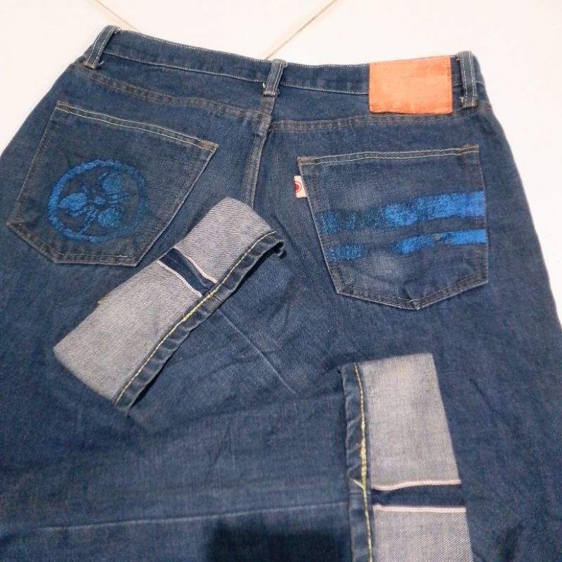 jeans momotaro rempuya