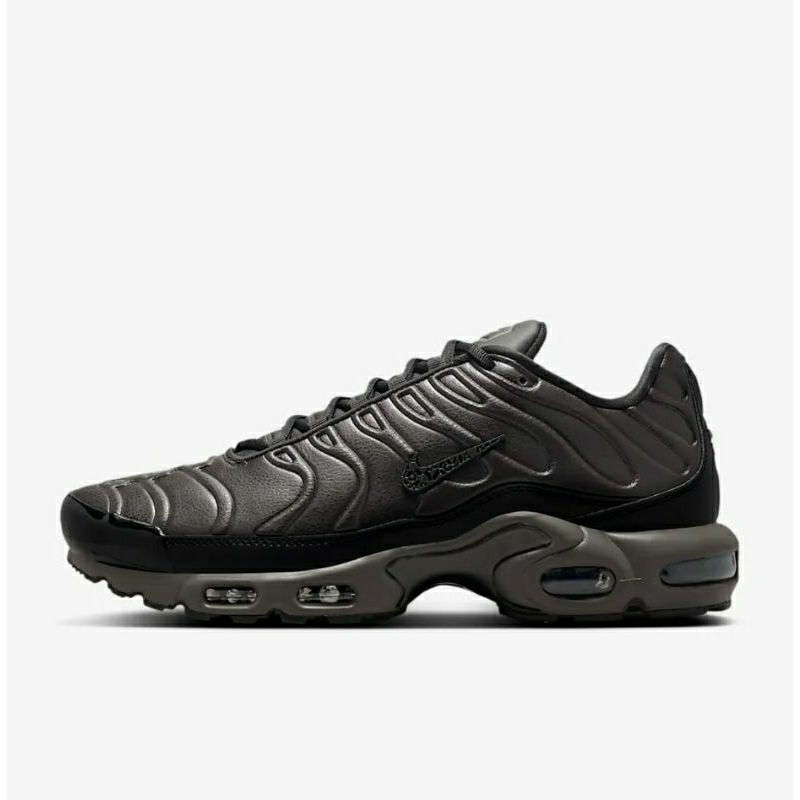 Nike Air Max Plus Premium
