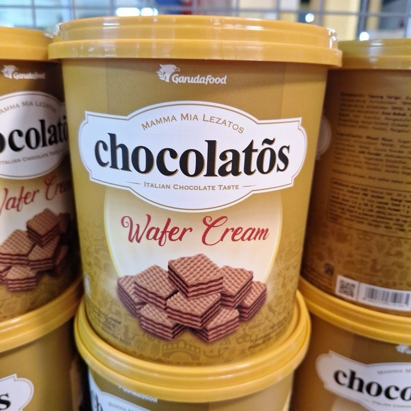 

CHOCOLATOS Wafer Cream Chocolate 300gr Jar