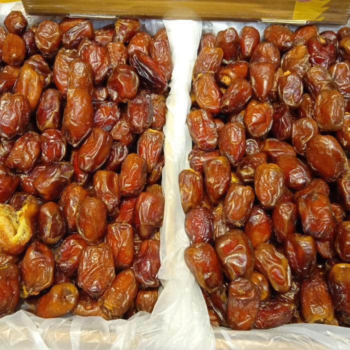 

Kurma Mesir Al Amal 10kg 10 kg