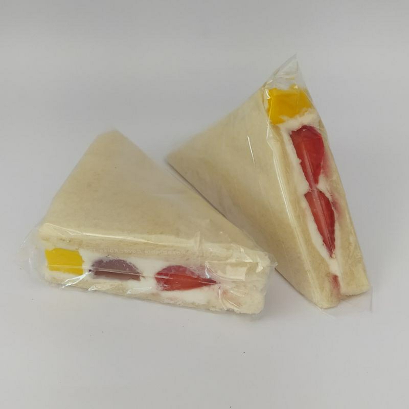 

Jajan Pasar_Fruit Sando