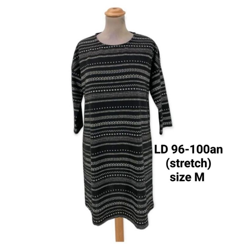 preloved branded original MANGO knit dress