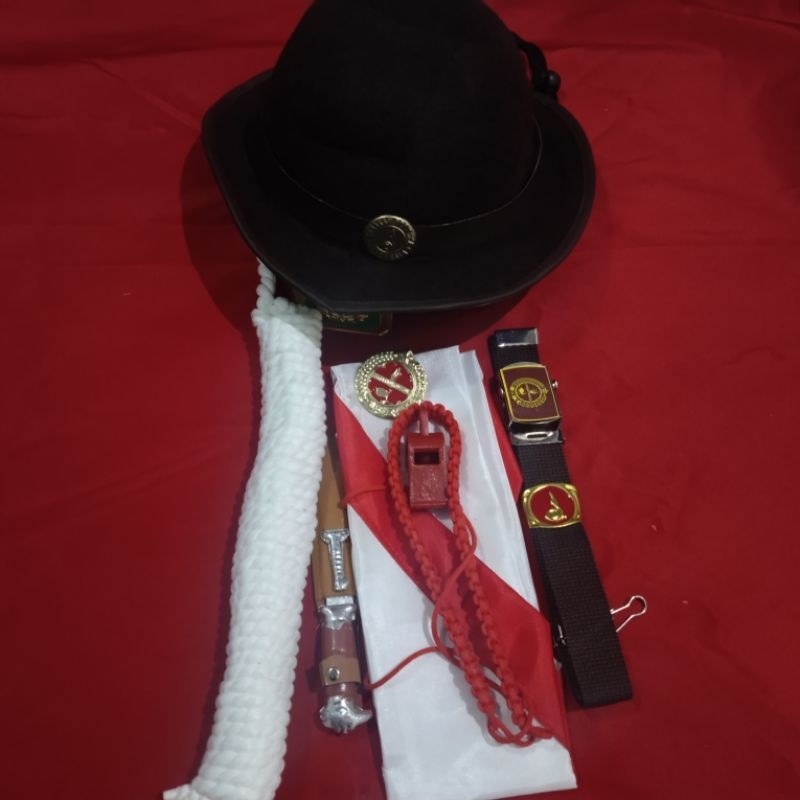 Atribut Pramuka lengkap khusus PUTRI, SD, SMP, SMA