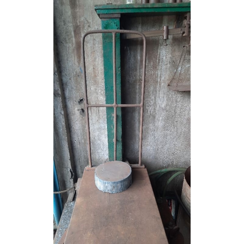 Besi plat bulat tebal 50mm diameter 180mm 1pcs