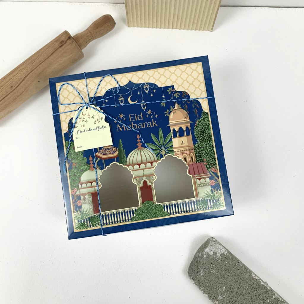

Box Dus Kotak Kue - Lebaran / Idul Fitri 22 x 22 x 8 cm