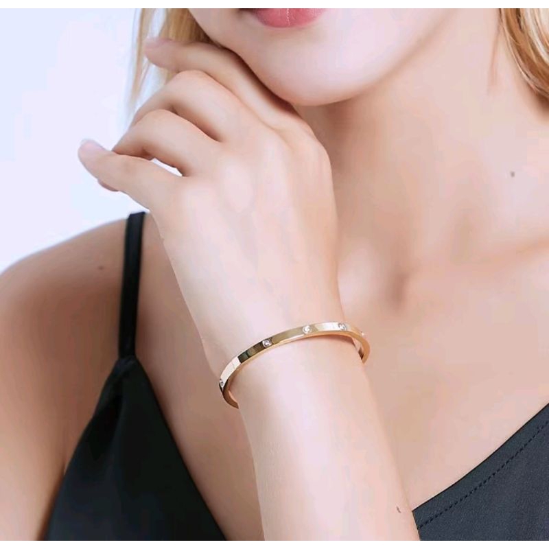 Gelang Nagita Slavina / Gelang Titanium wanita bangle Nagita trending Anti karat