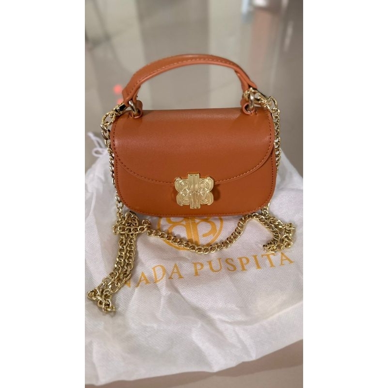 preloved tas nada Puspita