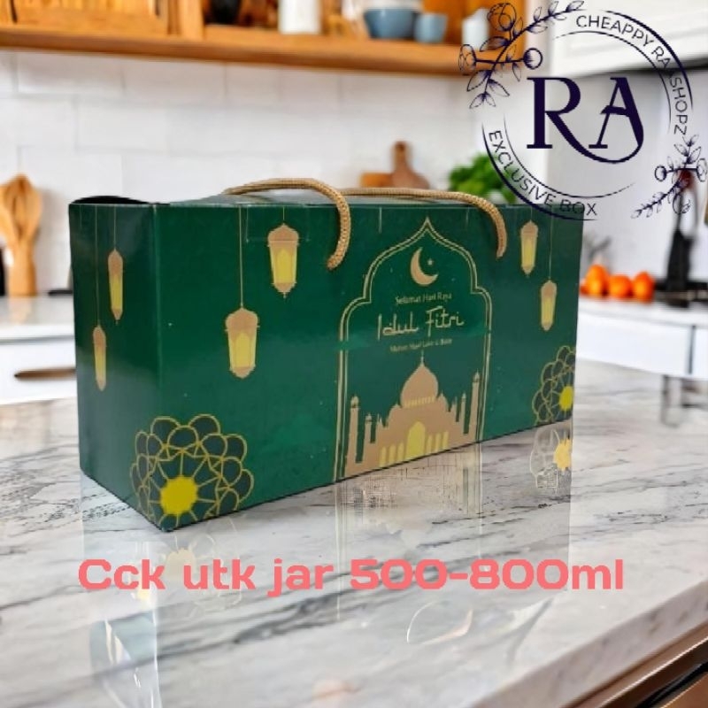 

KIDI Simple one Box Lebaran 2 jar 750ml Box Lebaran 3 jar 750ml box lebaran 2 jar 600ml box lebaran 3 jar 750ml box kuker lebaran box cookies lebaran dus kue kering lebaran box hampers lebaran gable box lebaran box parcel idul fitri box souvenir ramadhan