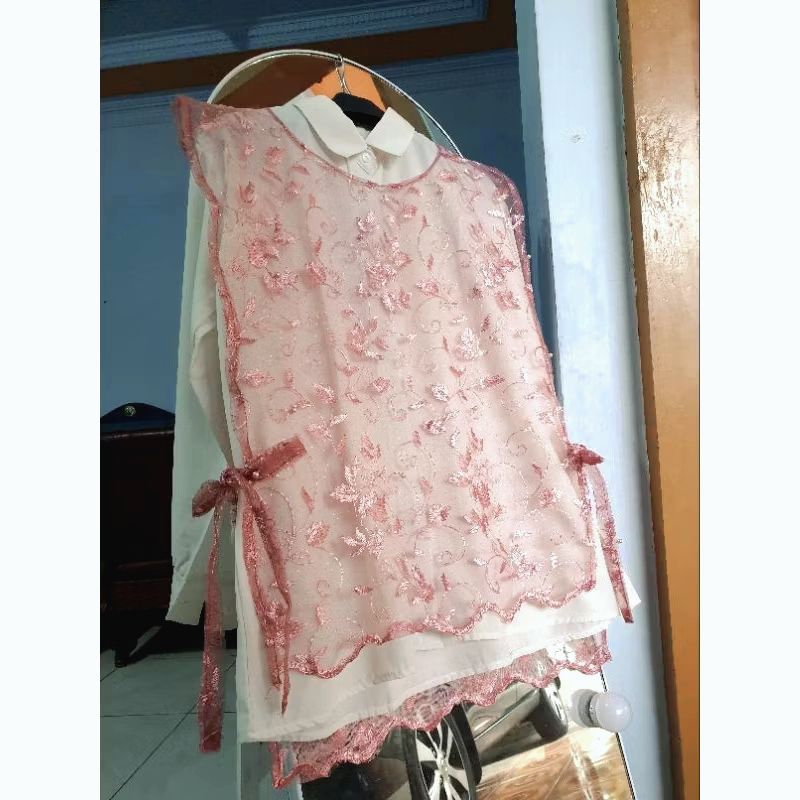 Outer brukat tile mutiara tali samping vest brukat kondangan